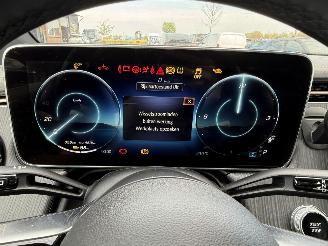 Mercedes EQE SUV 350+ AMG Line 91 kWh / Panorama picture 11