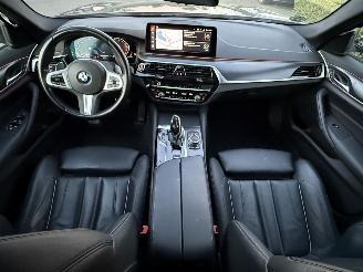 BMW 5-serie 518D / Auto / M-Pakket picture 12