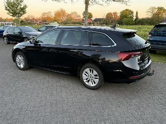 Skoda Octavia 2.0 TDI / Automaat picture 4
