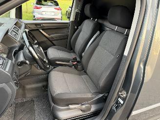 Volkswagen Caddy maxi 2.0 TDI Maxi Trandline 75kw picture 10