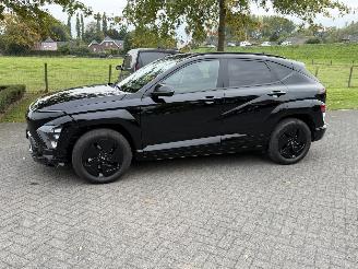 Schadeauto Hyundai Kona 64.8 kWh Long range 2026/9