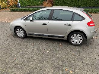 Citroën C4 1.4 16V IMAGE picture 8