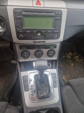 Volkswagen Passat 2.0 fsi comfortline picture 17