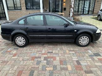 Volkswagen Passat 1.6 trendline picture 7