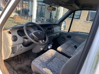 Renault Master T28 2.5 DCI picture 9