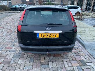 Ford Focus 1.6 16v picture 4