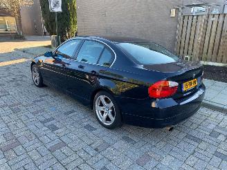 BMW 3-serie 318i high executive picture 5
