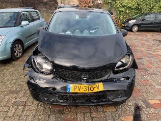 krockskadad bil auto Smart Forfour  2017/10