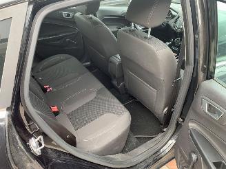 Ford Fiesta  picture 16