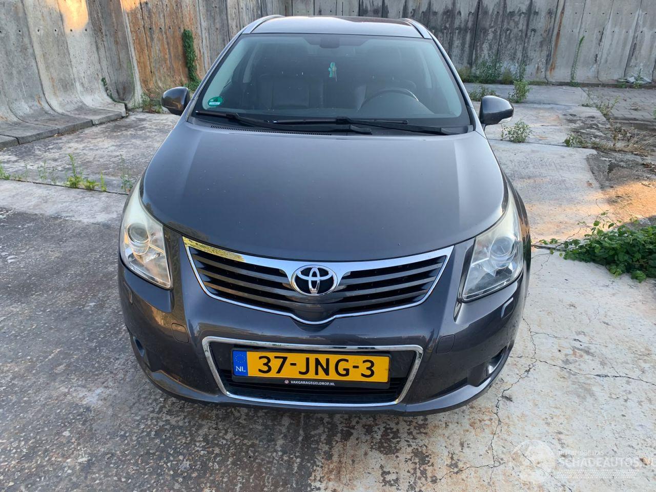Toyota Avensis 2.0 VTTi EXECUTIVE BUSINESS AUTOMAAT