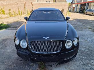 Coche accidentado Bentley Flying Spur  2005/9