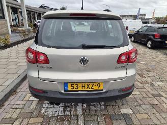 Volkswagen Tiguan 2.0 TSI 4 MOTION picture 4