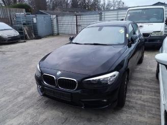 Coche siniestrado BMW 1-serie 1 serie (F20), Hatchback 5-drs, 2011 / 2019 116i 1.5 12V 2016