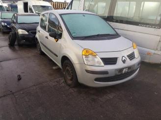 Sloopauto Renault Modus Modus/Grand Modus (JP), MPV, 2004 / 2012 1.2 16V 2005