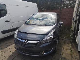 Coche siniestrado Opel Meriva Meriva, MPV, 2010 / 2017 1.4 Turbo 16V Ecotec 2016