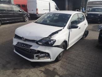 Volkswagen Polo Polo V (6R), Hatchback, 2009 / 2017 1.0 12V BlueMotion Technology picture 2