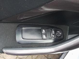 Peugeot 2008 2008 (CU), MPV, 2013 / 2019 1.2 Vti 12V PureTech 82 picture 5