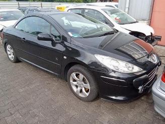 Uttjänta bilar auto Peugeot 307 307 CC (3B), Cabrio, 2003 / 2009 2.0 16V 2006