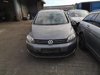 Coche siniestrado Volkswagen Golf plus Golf Plus (5M1/1KP), MPV, 2005 / 2013 1.9 TDI 16V 2009