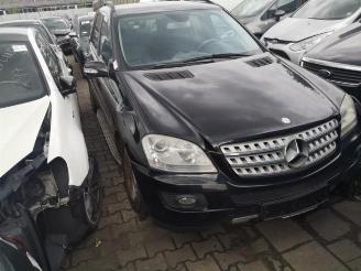 Démontage voiture Mercedes ML ML II (164/4JG), SUV, 2005 / 2011 3.0 ML-280 CDI 4-Matic V6 24V 2007/9