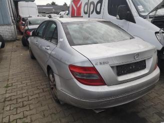 Mercedes C-klasse C (W204), Sedan, 2007 / 2014 2.2 C-220 CDI 16V picture 3