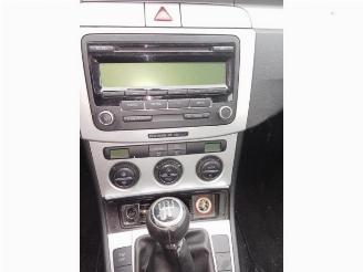 Volkswagen Passat Passat Variant (3C5), Combi, 2005 / 2010 1.9 TDI picture 13