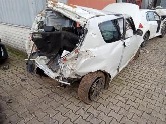 Dezmembrări autoturisme Suzuki Swift Swift (ZA/ZC/ZD1/2/3/9), Hatchback, 2005 / 2011 1.6 Sport VVT 16V 2009