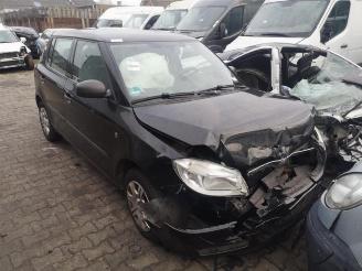 Vrakbiler auto Skoda Fabia Fabia II (5J), Hatchback 5-drs, 2006 / 2014 1.4i 16V 2009/6