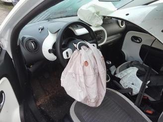 Renault Twingo Twingo III (AH), Hatchback 5-drs, 2014 1.0 SCe 75 12V picture 19