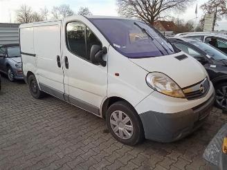 Vrakbiler auto Opel Vivaro Vivaro, Van, 2000 / 2014 2.5 CDTI 16V 2011/6