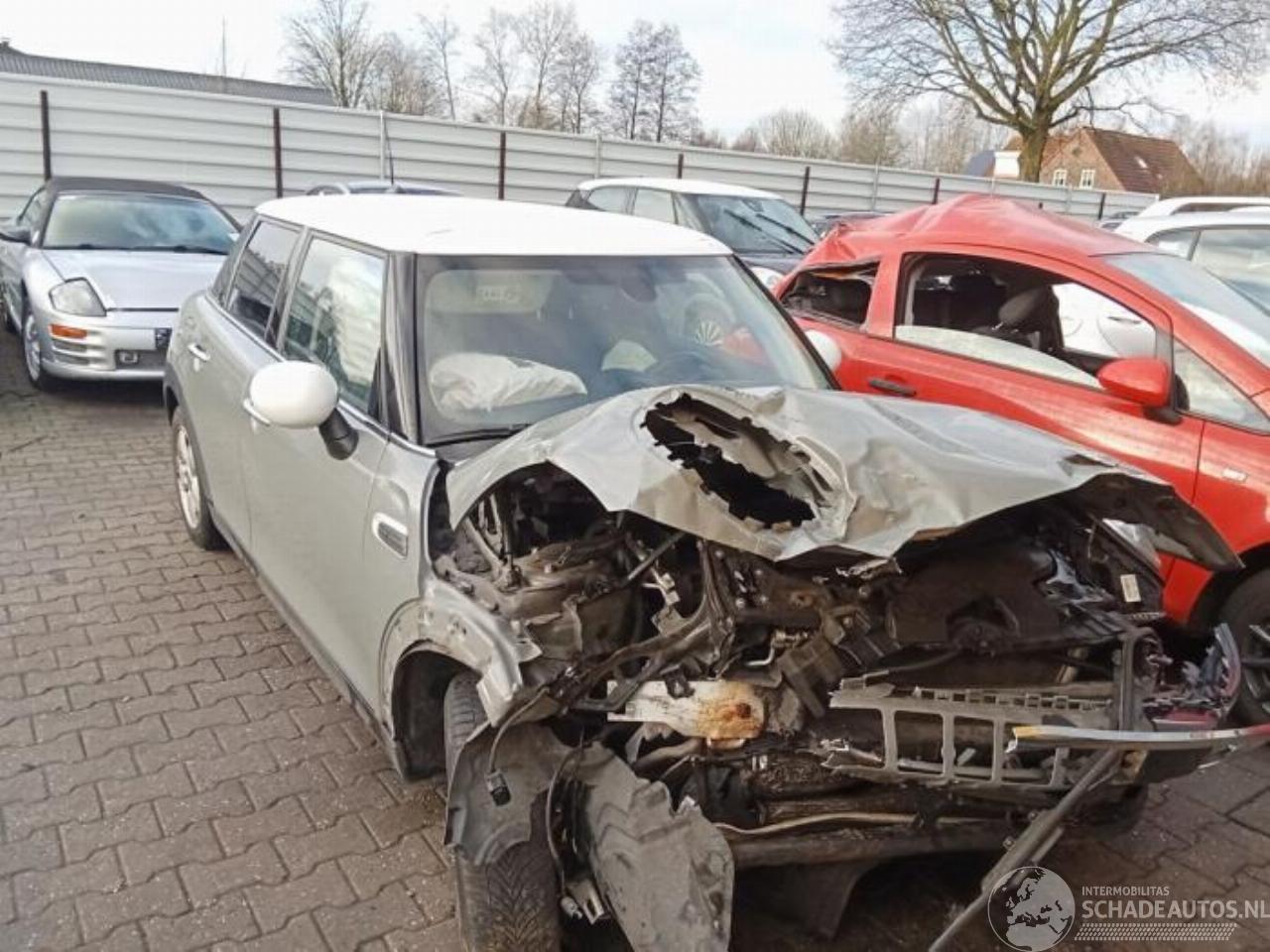 Mini Cooper Mini (F55), Hatchback 5-drs, 2013 1.5 12V Cooper