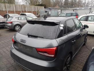 Audi A1 A1 Sportback (8XA/8XF), Hatchback 5-drs, 2011 / 2018 1.4 TDI Ultra 12V picture 6