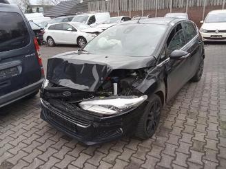 Vrakbiler auto Ford Fiesta Fiesta 6 (JA8), Hatchback, 2008 / 2018 1.0 EcoBoost 12V 125 2013/7