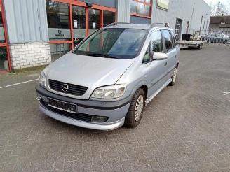 Uttjänta bilar auto Opel Zafira Zafira (F75), MPV, 1998 / 2005 1.8 16V 2002/9