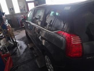 Peugeot 5008 5008 I (0A/0E), MPV, 2009 / 2017 1.6 THP 16V picture 3