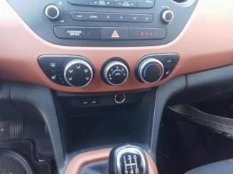 Hyundai I-10 i10 (B5), Hatchback, 2013 / 2019 1.2 16V picture 3