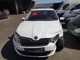 Uttjänta bilar auto Skoda Fabia Fabia III Combi (NJ5), Combi 5-drs, 2014 / 2022 1.2 TSI 16V Greentech 2015/10