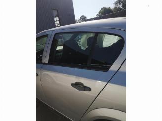 Opel Astra Astra H (L48), Hatchback 5-drs, 2004 / 2010 1.4 16V Twinport picture 21