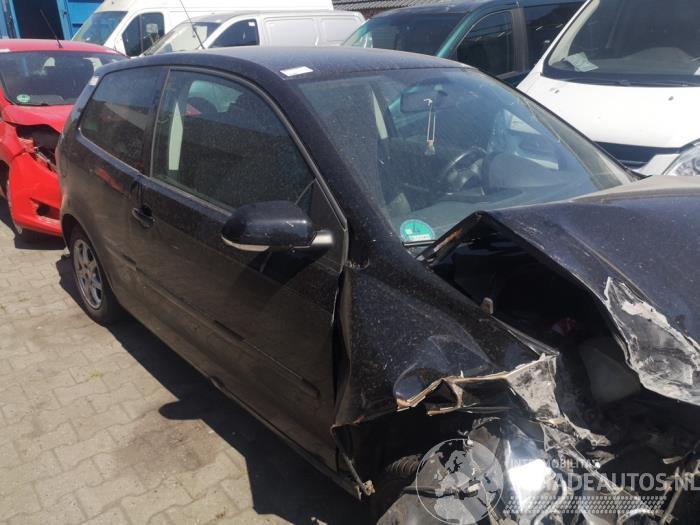 Volkswagen Polo Polo IV (9N1/2/3), Hatchback, 2001 / 2012 1.4 16V
