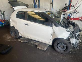Vrakbiler auto Citroën C1 C1, Hatchback, 2014 / 2021 1.0 Vti 68 12V 2017