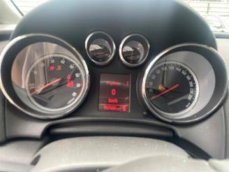 Opel Astra Astra J (PC6/PD6/PE6/PF6), Hatchback 5-drs, 2009 / 2015 1.4 Turbo 16V picture 8