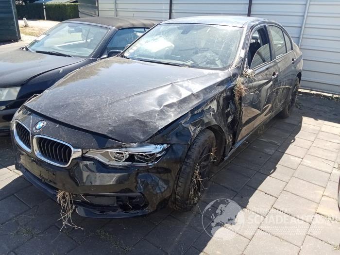 BMW 3-serie 3 serie (F30), Sedan, 2011 / 2018 318d 2.0 16V