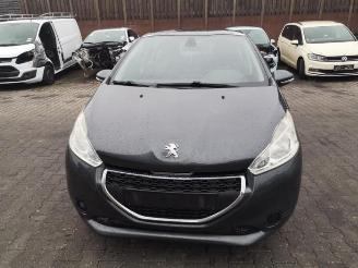 Uttjänta bilar auto Peugeot 208 208 I (CA/CC/CK/CL), Hatchback, 2012 / 2019 1.2 Vti 12V PureTech 82 2014/7