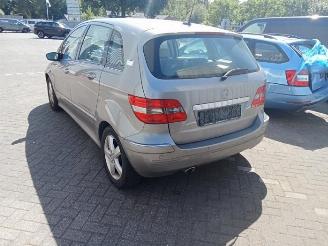 Mercedes B-klasse B (W245), Hatchback, 2005 / 2011 2.0 B-200 CDI 16V picture 5