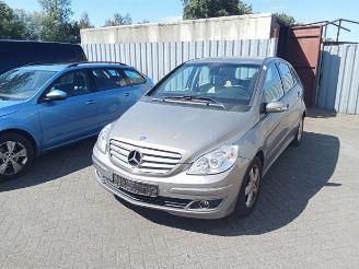 Uttjänta bilar auto Mercedes B-klasse B (W245), Hatchback, 2005 / 2011 2.0 B-200 CDI 16V 2007/10