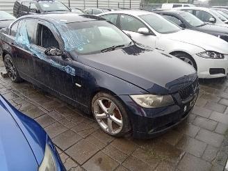 Uttjänta bilar auto BMW 3-serie 3 serie (E90), Sedan, 2005 / 2011 320d 16V 2005