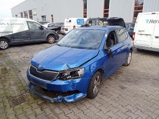Uttjänta bilar auto Skoda Fabia Fabia III (NJ3), Hatchback 5-drs, 2014 / 2021 1.2 TSI 16V 2017/2