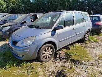 demontáž osobní automobily Renault Grand-scenic 2.0-16V Tech Line 2007/3