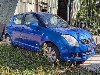 Démontage voiture Suzuki Swift 1.3 D Exclusive 2008/12