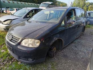 Uttjänta bilar auto Volkswagen Touran 2.0 TDI Trendline 2006/10